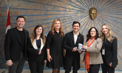 BURSA MİMARLAR ODASI BAŞKANI MAZBATASINI ALDI! Mimarlar Odası’nda Şirin Rodoplu Şimşek ile Yeni Dönem Başladı