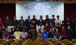 Bursa'da İmam Hatip Lisesi Öğrencileriyle 'Okulda Buluşalım, İftarda Konuşalım' Etkinliği