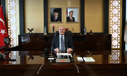 Denizli Valisi Yavuz Selim Köşger Kimdir? Kariyeri..