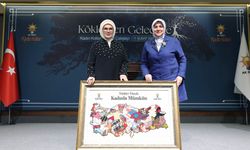 Emine Erdoğan ve Tuğba Işık Ercan'ın Katıldığı Teşkilat Çalıştayı'na Bursa'dan Katılım