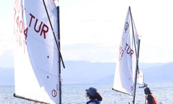 Mudanya'da 8-13 Yaş Yelken Kursu: 2026 Bursa Yarışlarına Hazırlık