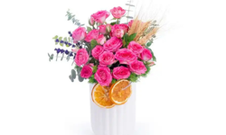 8 Mart Dünya Kadınlar Günü Mesajları: En Anlamlı, Duygusal