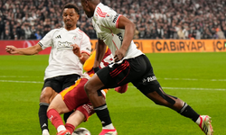 Beşiktaş – Galatasaray Derbisi maçının özeti ve golleri şöyle: