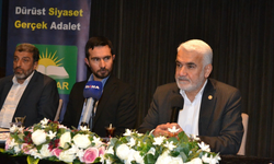 HÜDA PAR Genel Başkanı Zekeriya Yapıcıoğlu, Bursa İftar Programına Katıldı