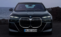 Yeni BMW 7 Serisi kendini gösterdi: Özellikleri ve Fiyatı