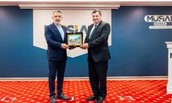 MÜSİAD BURSA'da ''yeni dünya düzeni'' konuşuldu