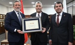 Ticaret Bakanı Prof. Dr. Ömer Bolat: “BTSO’da Bursa’ya Yapılan Hizmetleri Görmekten Kıvanç Duyuyoruz”