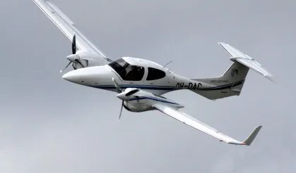 Bursa'da uçuş eğitimi kazayla sonuçlandı: Uçaktaki iki kişi hastaneye kaldırıldı