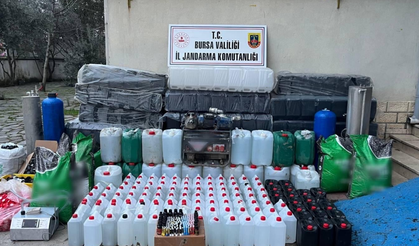 Bursa'da Yer Altına Gizlenmiş Kaçak Alkollü Üretim Tesisi Operasyonu