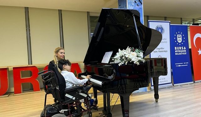 Bursa'da unutulmaz piyano resitali