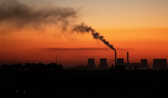 Güney Afrika: ABD, 'yeşil enerjiye geçişe yardım' fonundan çekildi