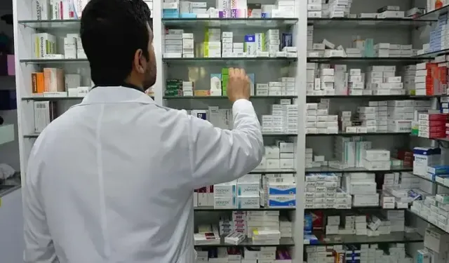Sağlık Bakanlığı'ndan düzenleme: Eczacıların kar oranlarına yansıtılacak