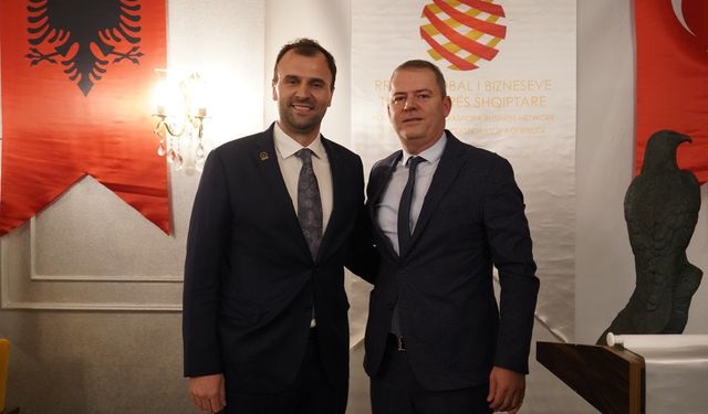 ARNİAD’DA BAYRAM TAŞOCAK BAŞKANLIĞI DEVRALDI