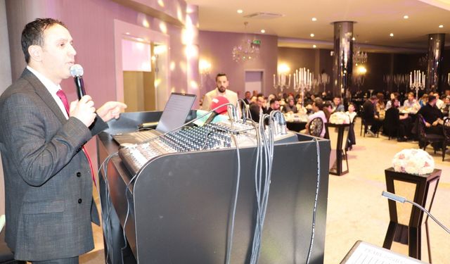 Yeni Sendika Bursa’dan gövde gösterisi! 500 sağlıkçı iftarda buluştu