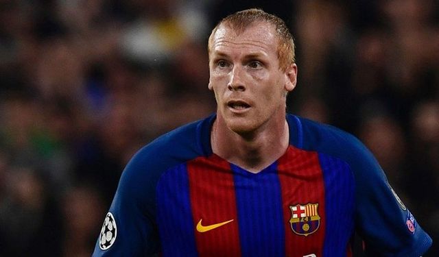 Dünyaca Ünlü Futbolcu:  Mağaza'da Satış elemanı oldu!