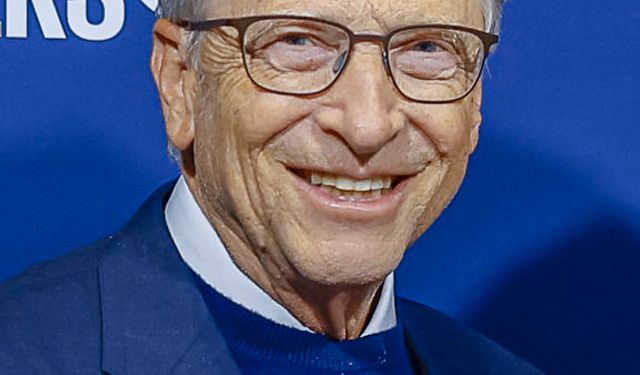 Bill Gates Vasiyetini Açıkladı: Serveti ne kadar  Yüzde 1'ini Çocuklarına Bırakacak