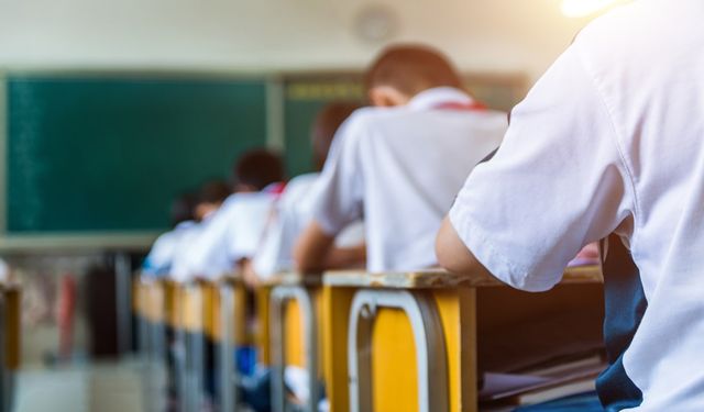 Liselerde Açığa Alma İddiası! Proje Okullarında Neler Oluyor?