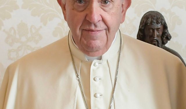 Papa Franciscus'un kim olduğu hakkında bilgiler:  İşte 266. Papa'nın Hayatı ve Mirası