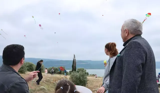 Bursa'da Gökyüzü Uçurtmalarla Şenlendi