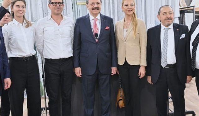 BAŞKAN ÇEVİKEL: "HOMETEX, ÜRETİM GÜCÜMÜZÜ VE İHRACAT BAŞARIMIZI TAÇLANDIRIYOR"