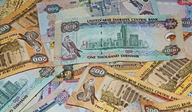 DUBAİ PARA BİRİMİ NEDİR? BAE’DE HANGİ PARA BİRİMİ KULLANILIYOR?