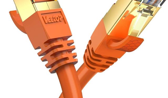 Ultra Hızlı Fiber Kabloyla Küresel Rekor: 1,02 Petabit Veri 1808 Kilometreye Taşındı!