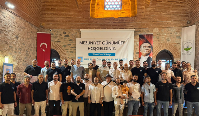 Bursa Bağımsız Yaşam Derneği’nde Mezuniyet Sevinci: 11 Yeni Hayat, 11 Umut