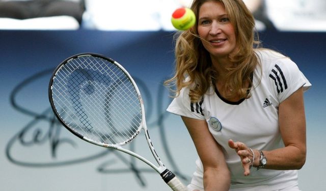 Zeynep Sönmez Wimbledon’da 3. Tura Yükselerek Tarihe Geçti