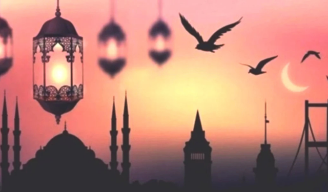 Mevlid Kandili 2025: Bu Akşam Kandil mi? İşte Diyanet'in Açıkladığı Tarih