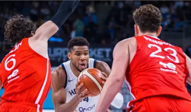 Gümüş Madalya Geldi: 12 Dev Adam'dan Tarihi Final! Türkiye - Almanya EuroBasket 2025 Final Maçı Sonucu