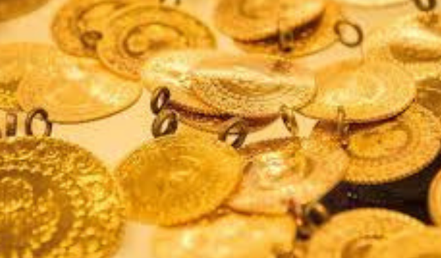 Altın Fiyatları Rekor Tazeledi: Gram Altın 5.900 TL Sınırında!