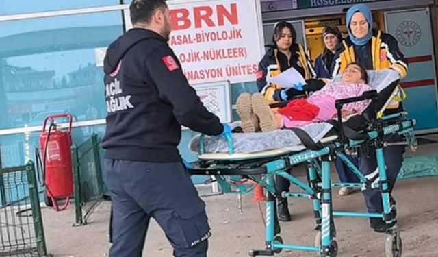 Bursa İnegöl'de Korkunç Kaza! 9 Yaşındaki Çocuğun Üzerine 250 Kg'lık Kapı Devrildi