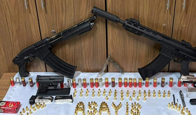 BÜYÜK BAŞARI: Bursa Karacabey'de Silah Kaçakçılarına Şok Operasyon!