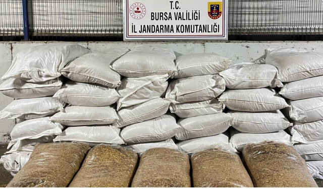 DEV KAÇAK SİGARA DARBESİ: Bursa'da Rekor Tütün Operasyonu!