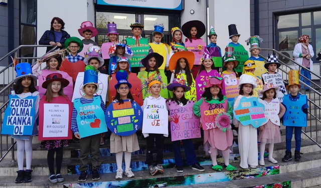 Nilüfer’de öğrencilerden güçlü mesaj: “Zorbalığa karşı birlikteyiz!”