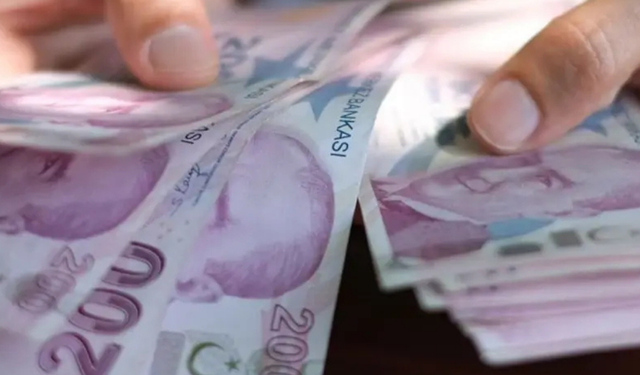 2026 Memur Zammı Tablosu Netleşti: Ocak'ta Öğretmen, Polis ve Doktor Maaşları Ne Kadar Olacak?