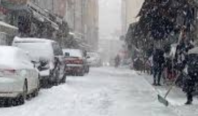 29 Aralık 2025 Okullar Tatil mi? Hangi İllerde Kar Tatili Var? İşte Son Dakika Valilik Açıklamaları