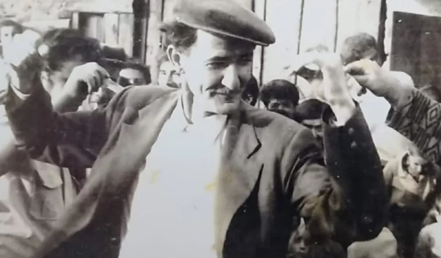 DÜĞÜNLERİN VAZGEÇİLMEZİ: Erik Dalı Türküsü'nün Gerçek Hikayesi ve Kökeni