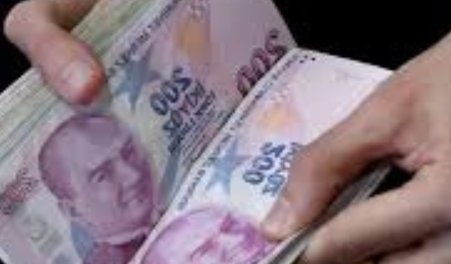 EMEKLİYE REFAH ARTIŞI! SSK ve Bağ-Kur Emekli Maaş Zammı Ocak 2026 Tablosu! Yeni Yılda Zam Oranı Yüzde Kaç Olacak? İşte