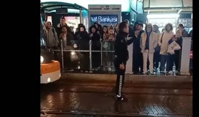 Eskişehir'de 'Çözüm Süreci' ve Öcalan Eleştirisi Yapan Polis Açığa Alındı: EGM'den İnceleme Başlatıldı