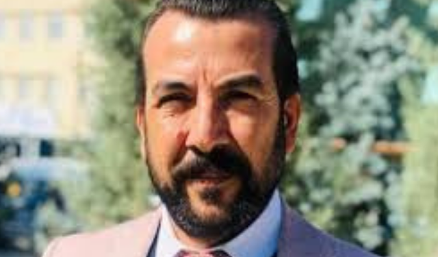 Gazeteci Zihni Çakır Gözaltına Alındı! Zihni Çakır Neden Gözaltında? İşte Detaylar