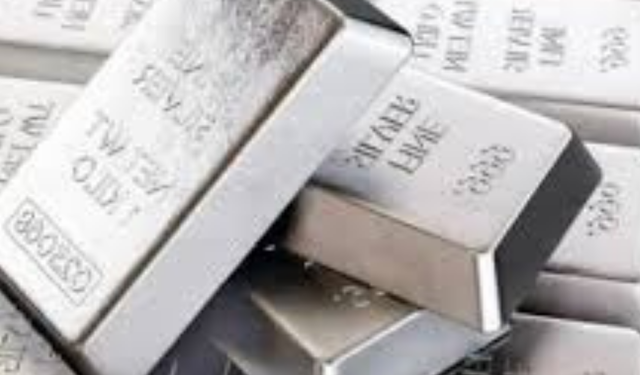 Gümüş Fiyatları Rekor Kırdı! Ons Gümüş Neden Yükseliyor? (Aralık 2025)