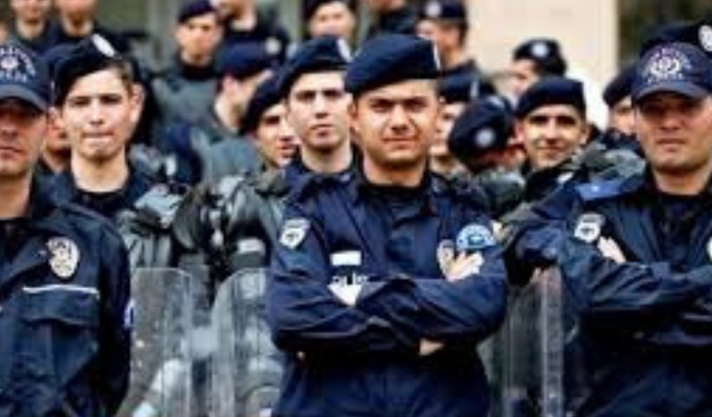 POLİS TEŞKİLATINDA YENİ DÖNEM: 4 Gruplu 12/36 Çalışma Sistemi Geliyor!