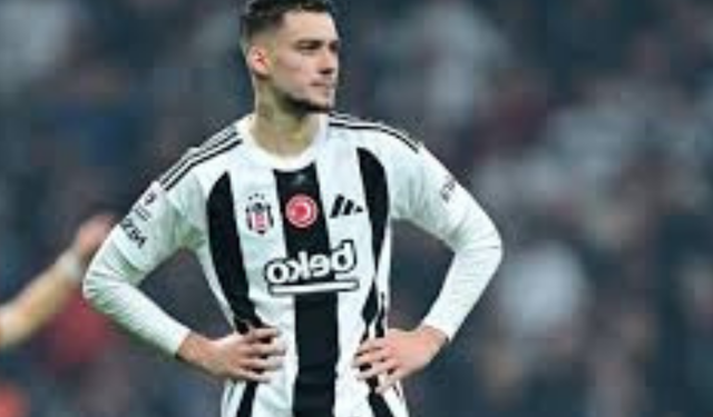 SERGEN YALÇIN'DAN ESKİ ÖĞRENCİSİNE ÖVGÜ: "Kan Değişikliği İyi Gelmiş!"