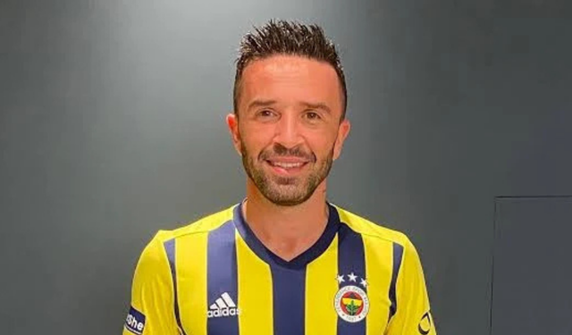 SON DAKİKA: ESKİ MİLLİ FUTBOLCU GÖKHAN GÖNÜL'E BORSADA MANİPÜLASYON GÖZALTISI! 12 KİŞİLİK ŞÜPHELİ LİSTESİ