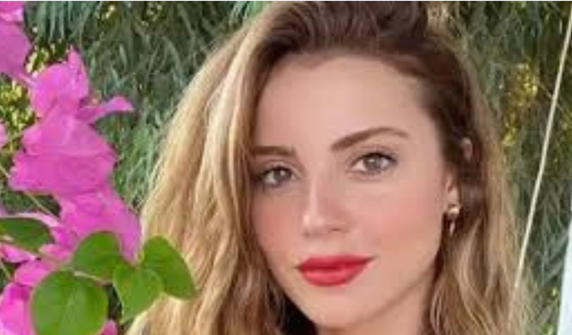 Son Dakika: Ünlü Oyuncu Ezgi Eyüboğlu Gözaltına Alındı! Ezgi Eyüboğlu Kimdir, Neden Gözaltında?