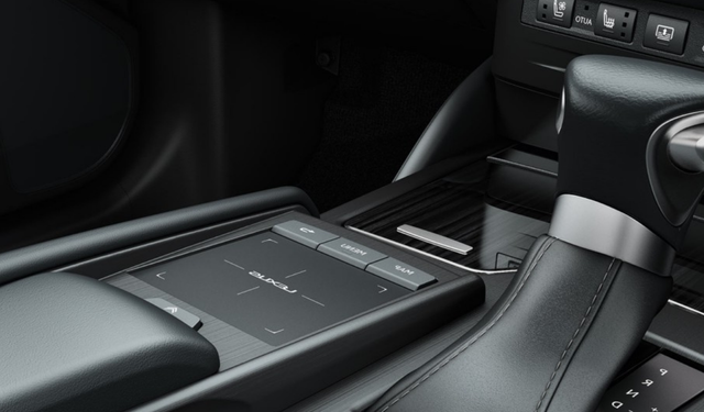 Geri Vites Neden "R" Harfi ile Gösterilir?