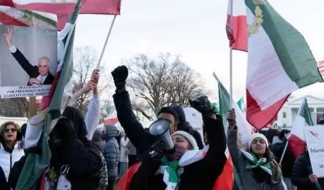 İran'da Neden Protesto Var? Ölü ve Yaralı Sayısı Kaç?