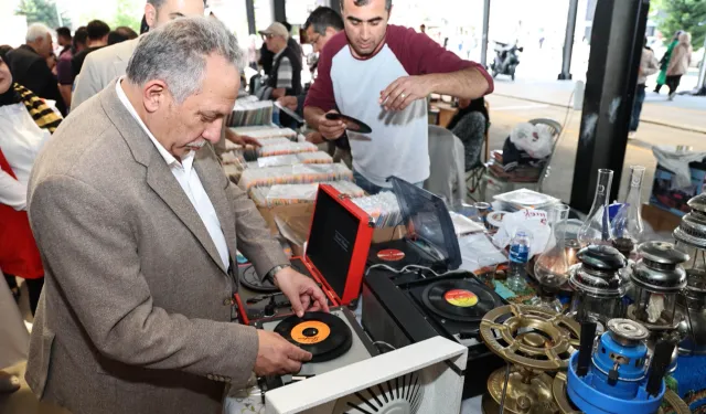 Kayseri Talas'ta antikacılar yeni yerinde