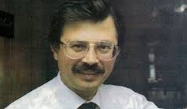 Adnan Kahveci Kimdir? Siyasetin Parlayan İsmi